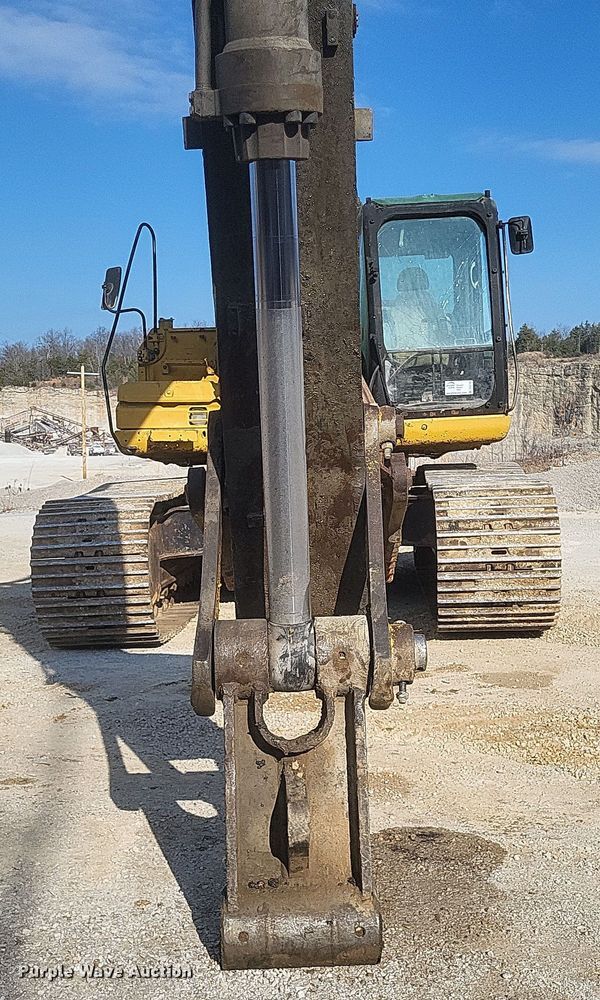 image for item DS5145 2008 Caterpillar  330D excavator