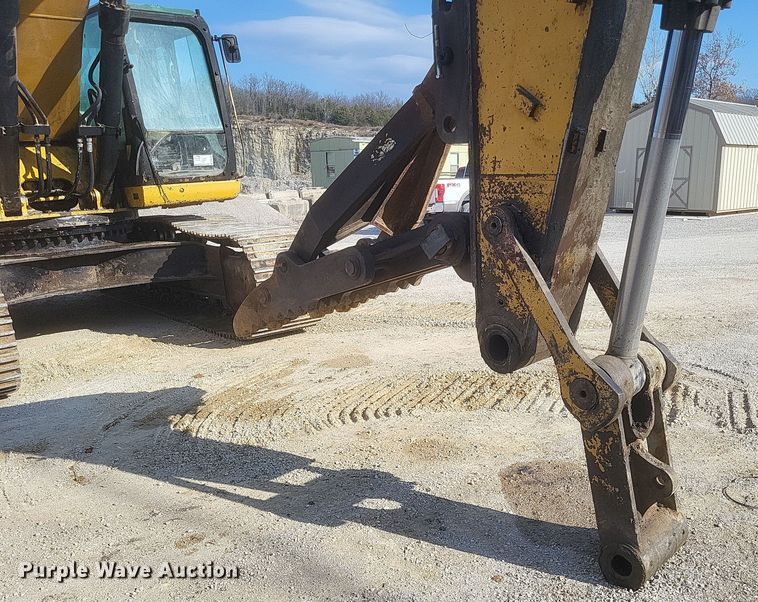 image for item DS5145 2008 Caterpillar  330D excavator