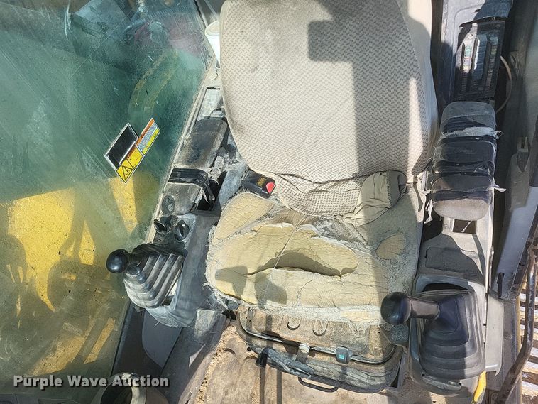 image for item DS5145 2008 Caterpillar  330D excavator