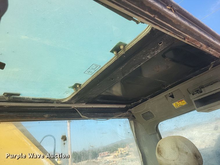 image for item DS5145 2008 Caterpillar  330D excavator