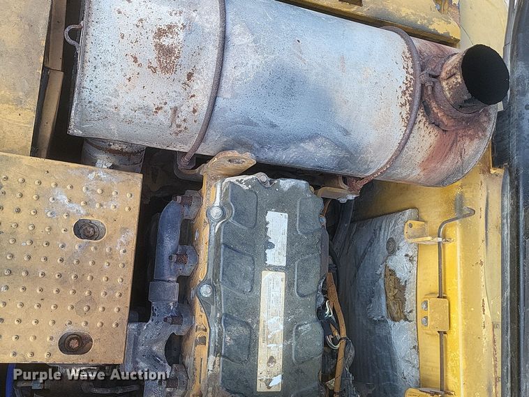 image for item DS5145 2008 Caterpillar  330D excavator