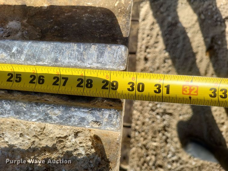 image for item DS5145 2008 Caterpillar  330D excavator