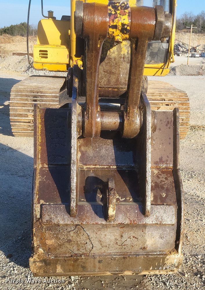 image for item DS5146 2000 John Deere  160LC excavator