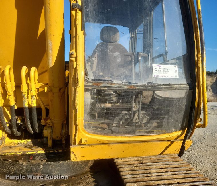 image for item DS5146 2000 John Deere  160LC excavator