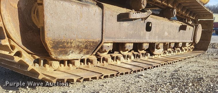 image for item DS5146 2000 John Deere  160LC excavator