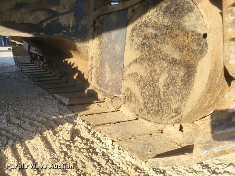 image for item DS5146 2000 John Deere  160LC excavator