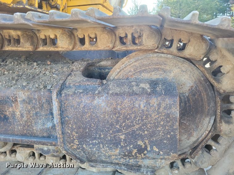 image for item DS5146 2000 John Deere  160LC excavator