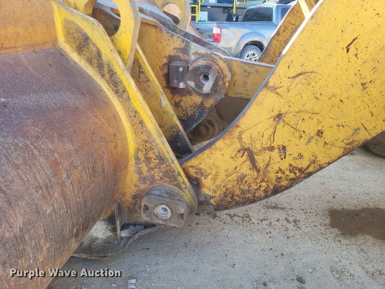 image for item DS5147 2004 Caterpillar  990 Series II wheel loader