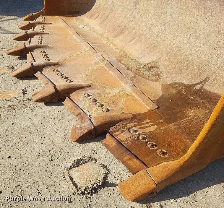 image for item DS5147 2004 Caterpillar  990 Series II wheel loader