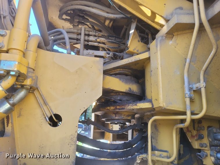 image for item DS5147 2004 Caterpillar  990 Series II wheel loader