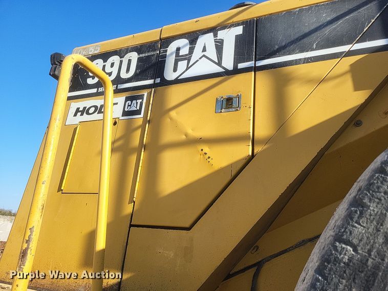 image for item DS5147 2004 Caterpillar  990 Series II wheel loader