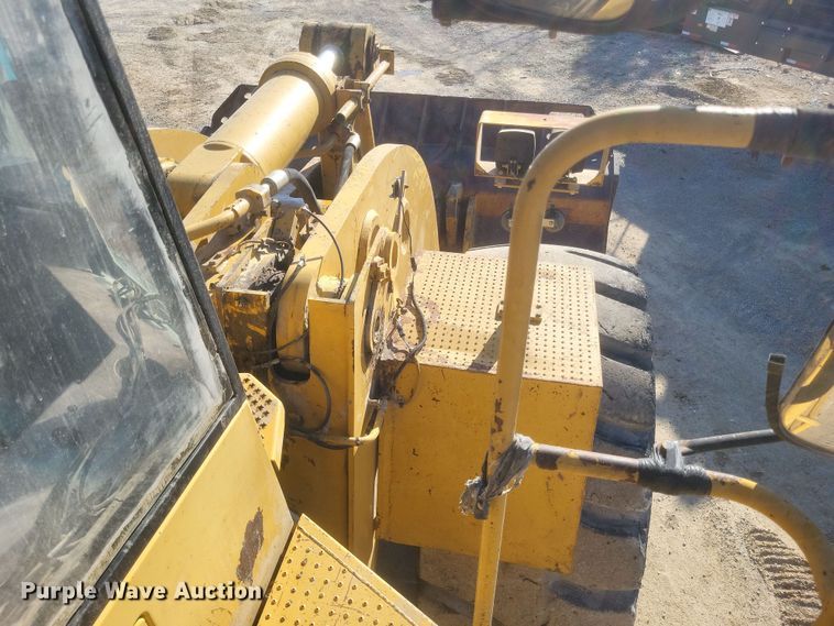image for item DS5147 2004 Caterpillar  990 Series II wheel loader