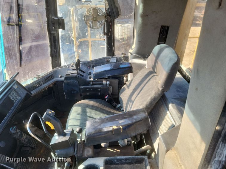 image for item DS5147 2004 Caterpillar  990 Series II wheel loader