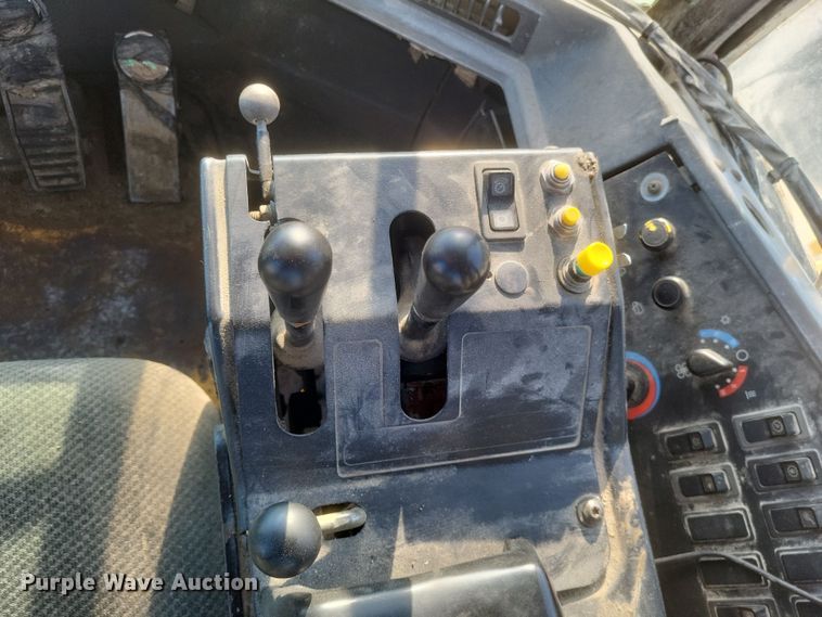 image for item DS5147 2004 Caterpillar  990 Series II wheel loader