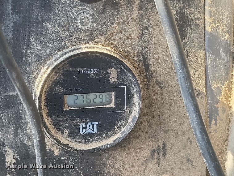 image for item DS5147 2004 Caterpillar  990 Series II wheel loader