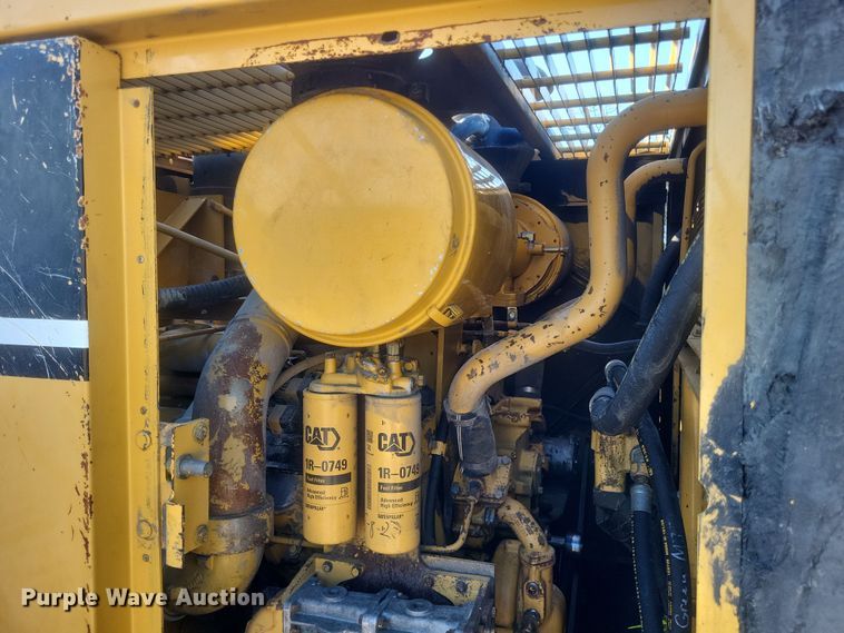 image for item DS5147 2004 Caterpillar  990 Series II wheel loader