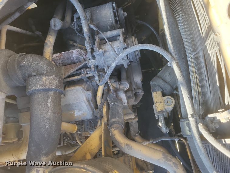 image for item DS5147 2004 Caterpillar  990 Series II wheel loader