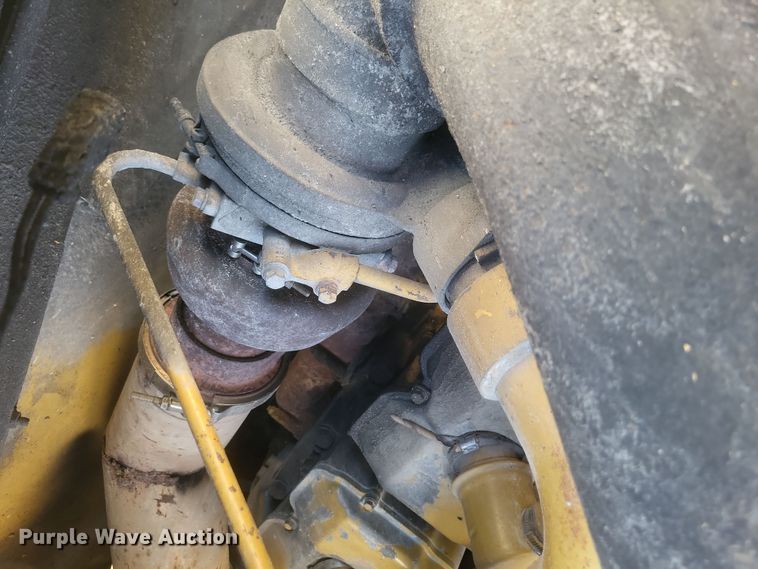 image for item DS5147 2004 Caterpillar  990 Series II wheel loader