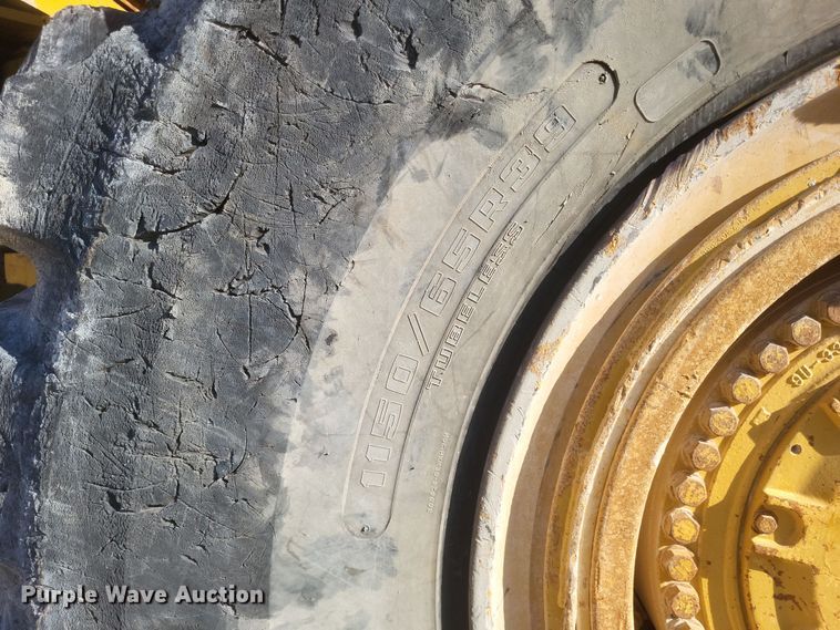 image for item DS5147 2004 Caterpillar  990 Series II wheel loader