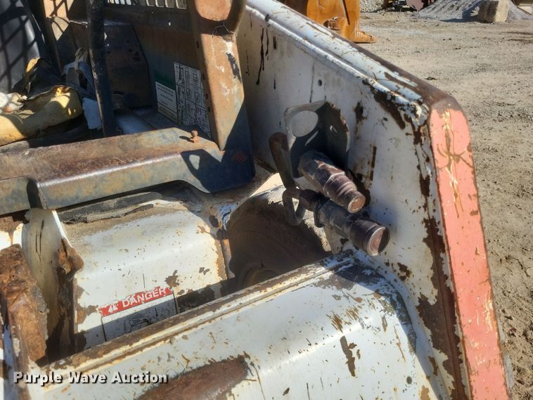 image for item DS5150 1996 Bobcat  763 skid steer loader