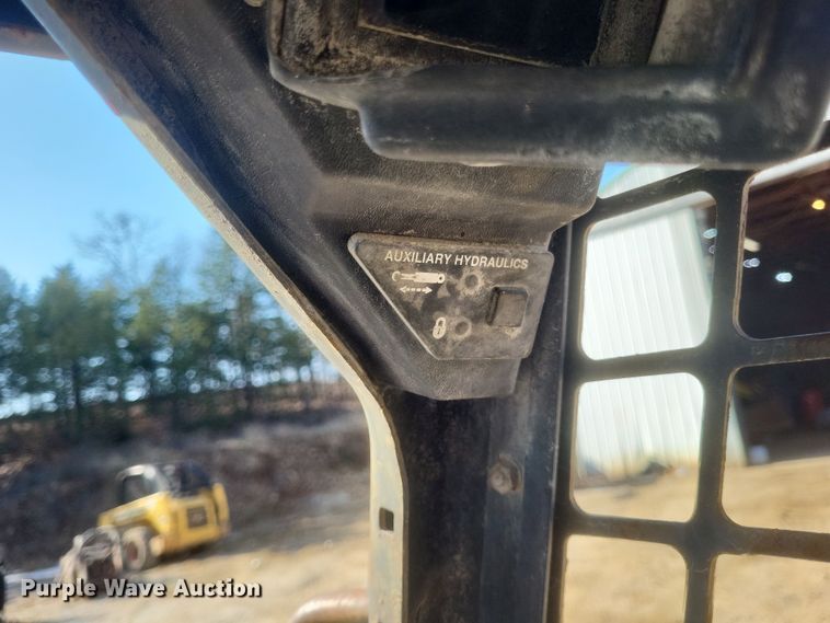 image for item DS5150 1996 Bobcat  763 skid steer loader