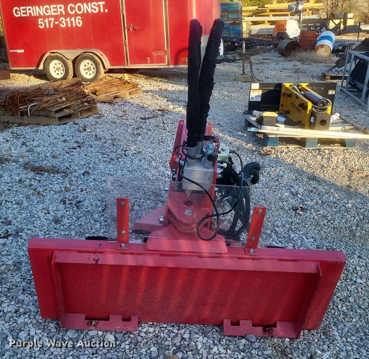 image for item DS5154 2024 Handy HSG31 skid steer stump grinder