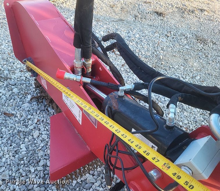 image for item DS5154 2024 Handy HSG31 skid steer stump grinder