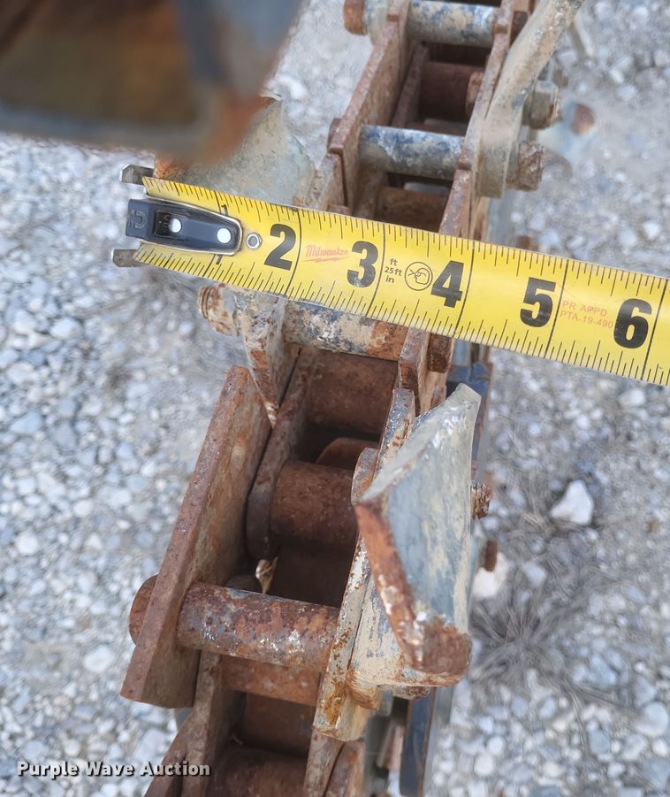 image for item DS5156 Handy  HST48 skid steer trencher 