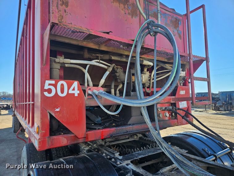 image for item DS6486 2005 Steco  SE04172 refuse trailer