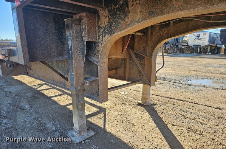 image for item DS6487 2007 Great Dane  GPMW5353 drop deck trailer