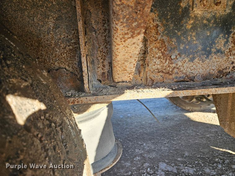 image for item DS6487 2007 Great Dane  GPMW5353 drop deck trailer