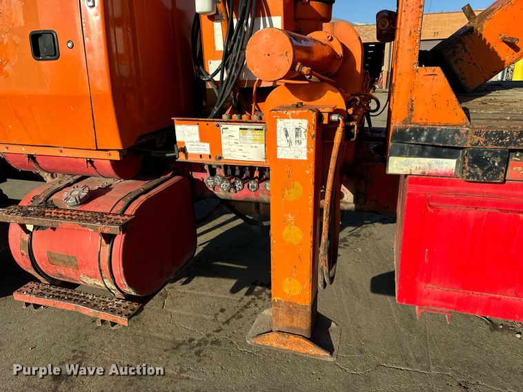 image for item DT2031 1997 Ford  LNT8000 flatbed truck with crane