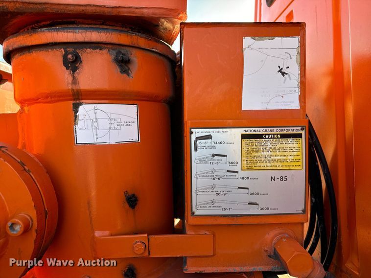 image for item DT2031 1997 Ford  LNT8000 flatbed truck with crane