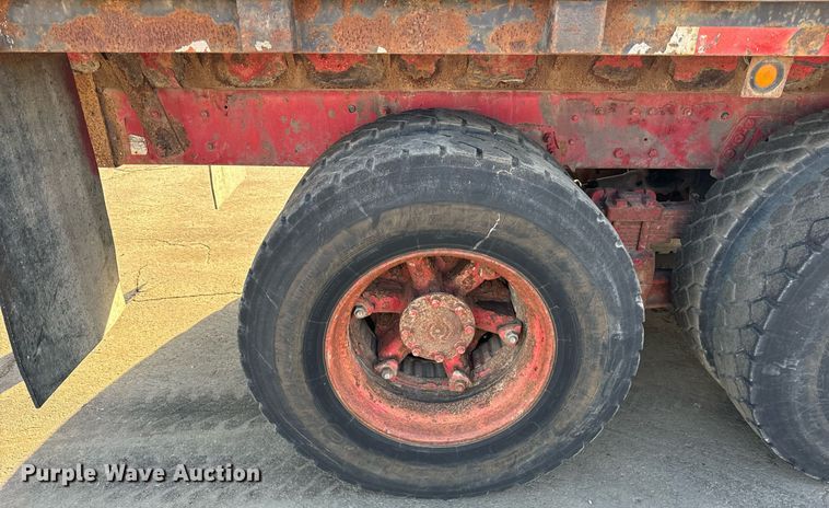 image for item DT2031 1997 Ford  LNT8000 flatbed truck with crane