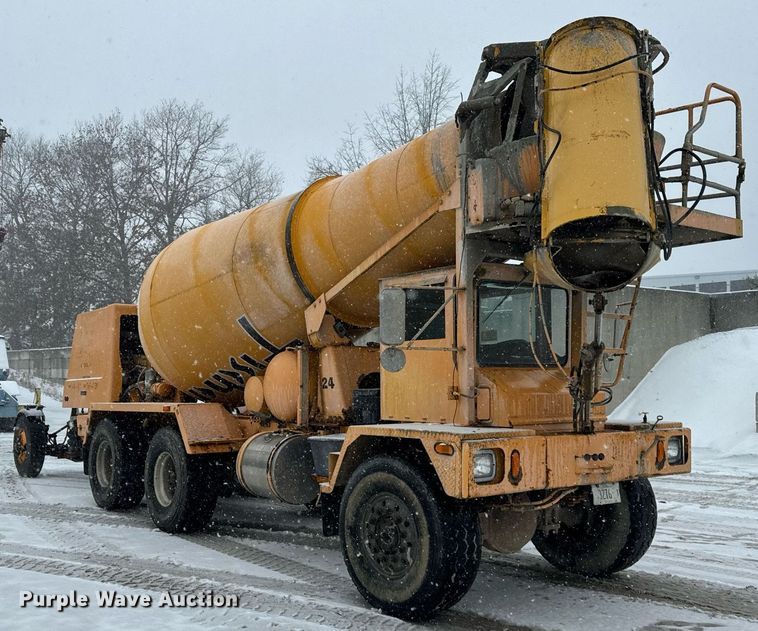 image for item DT2248 1998 Advance  C10335AT6810 ready mix truck