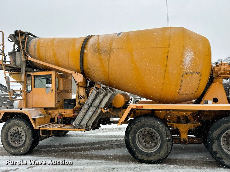 image for item DT2248 1998 Advance  C10335AT6810 ready mix truck