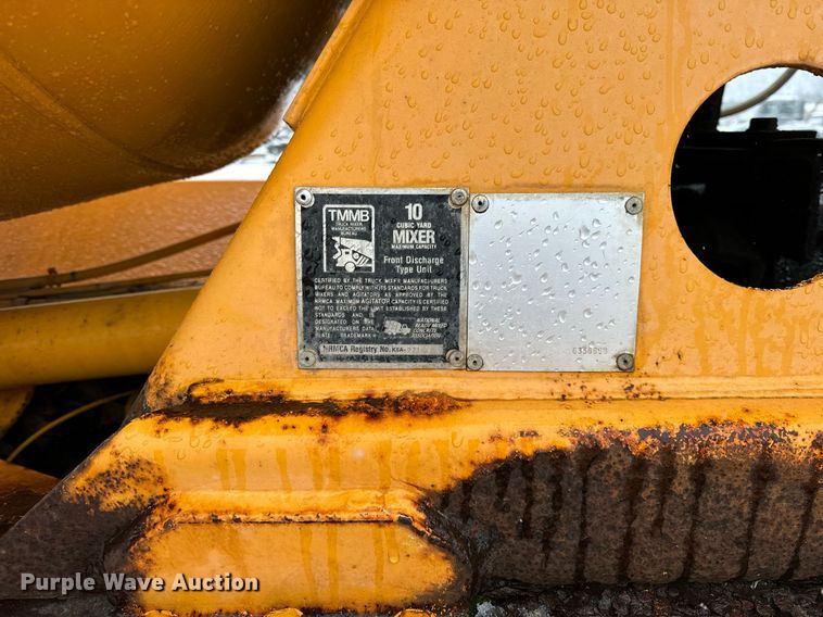 image for item DT2248 1998 Advance  C10335AT6810 ready mix truck