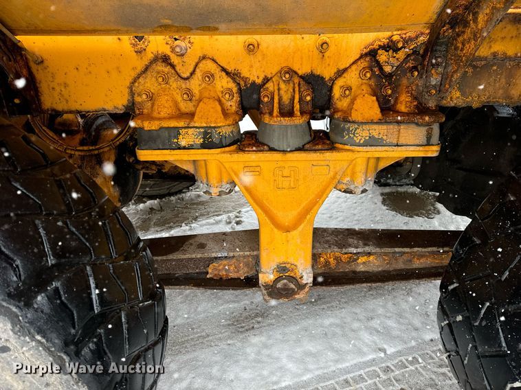 image for item DT2248 1998 Advance  C10335AT6810 ready mix truck