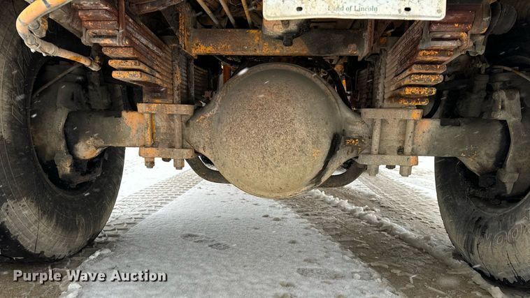 image for item DT2248 1998 Advance  C10335AT6810 ready mix truck