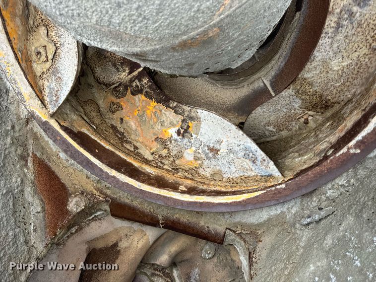 image for item DT2248 1998 Advance  C10335AT6810 ready mix truck