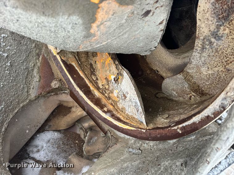 image for item DT2248 1998 Advance  C10335AT6810 ready mix truck