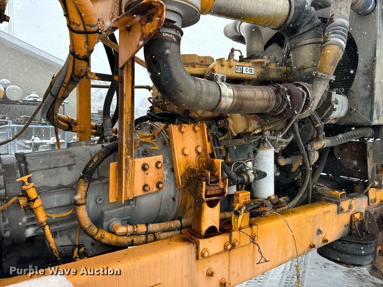 image for item DT2248 1998 Advance  C10335AT6810 ready mix truck