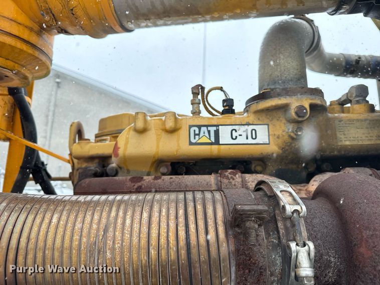 image for item DT2248 1998 Advance  C10335AT6810 ready mix truck