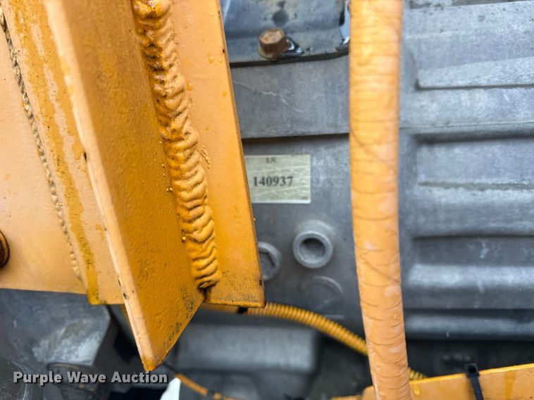 image for item DT2248 1998 Advance  C10335AT6810 ready mix truck