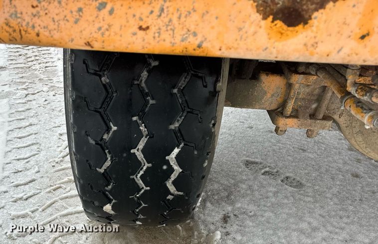 image for item DT2248 1998 Advance  C10335AT6810 ready mix truck