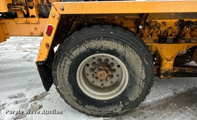 image for item DT2248 1998 Advance  C10335AT6810 ready mix truck