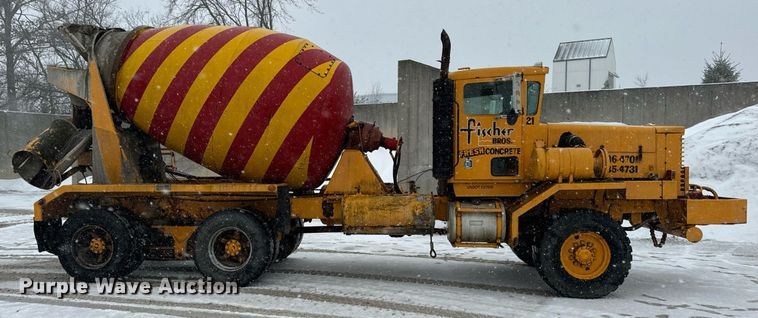 image for item DT2249 1988 Oshkosh  F-1840-SP ready mix truck