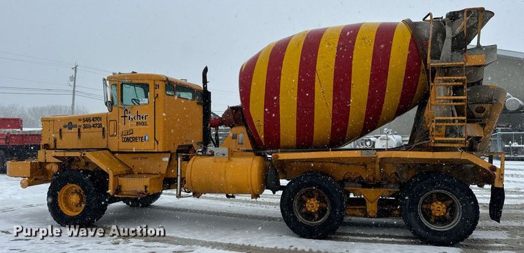 image for item DT2249 1988 Oshkosh  F-1840-SP ready mix truck