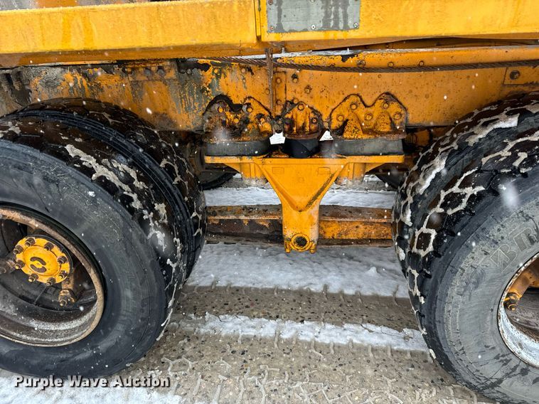 image for item DT2249 1988 Oshkosh  F-1840-SP ready mix truck