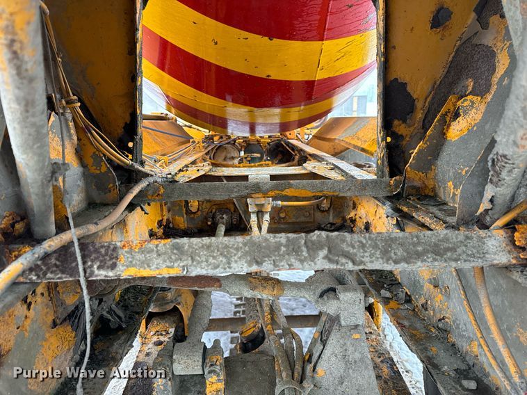 image for item DT2249 1988 Oshkosh  F-1840-SP ready mix truck